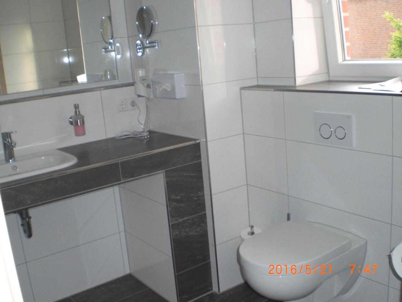 Hotel Diekgerdes, Cloppenburg Bagian luar foto